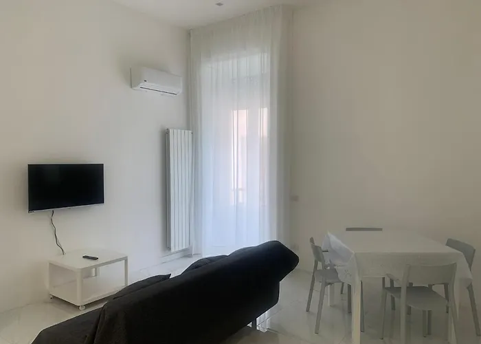 Appartamento Incantevole A Chiaia